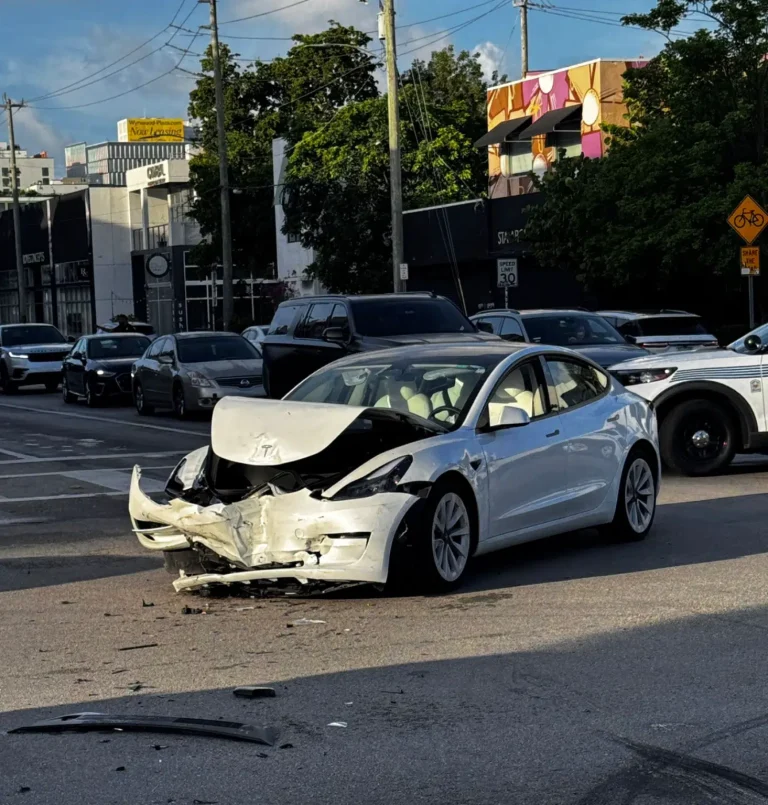 car-accident-image-for-reporting-steps-1465×153-1